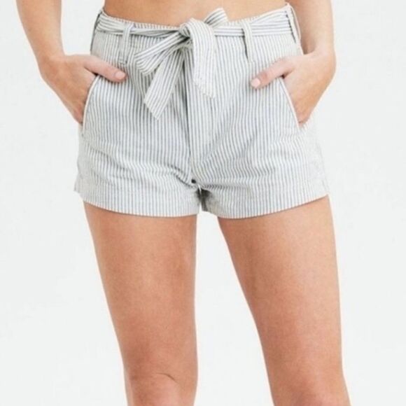 American Eagle Outfitters Pants - NEW American Eagle Hi-Rise Striped Tie Waist 100% Cotton Shorts Size 12